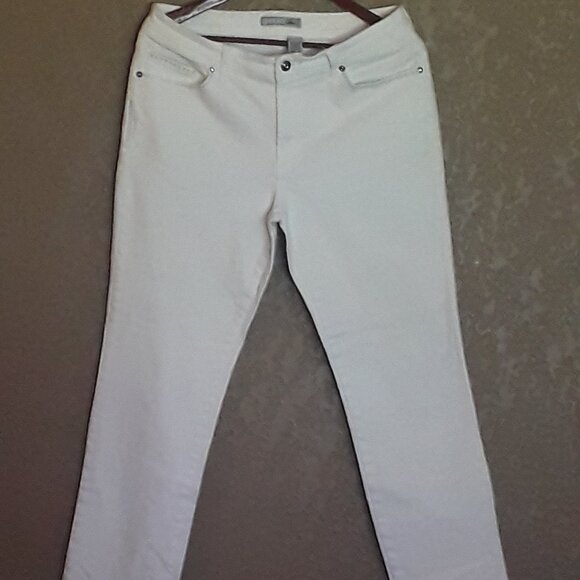 Chicos white straight leg jeans size 1.5 - Picture 1 of 2